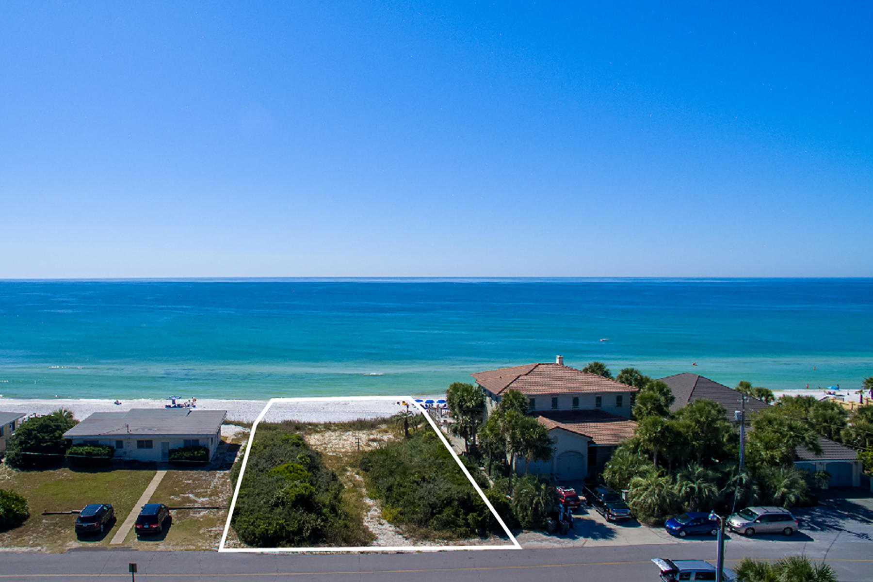 BLUE MOUNTAIN BEACH - Land