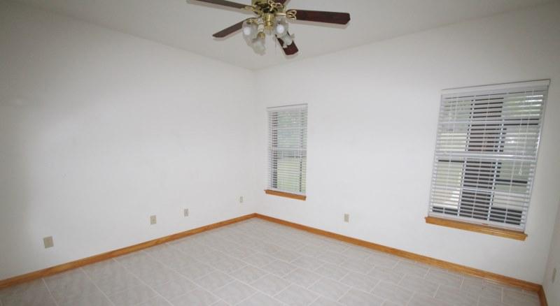 COUNTRY CLUB ESTATES PH 2 - Residential