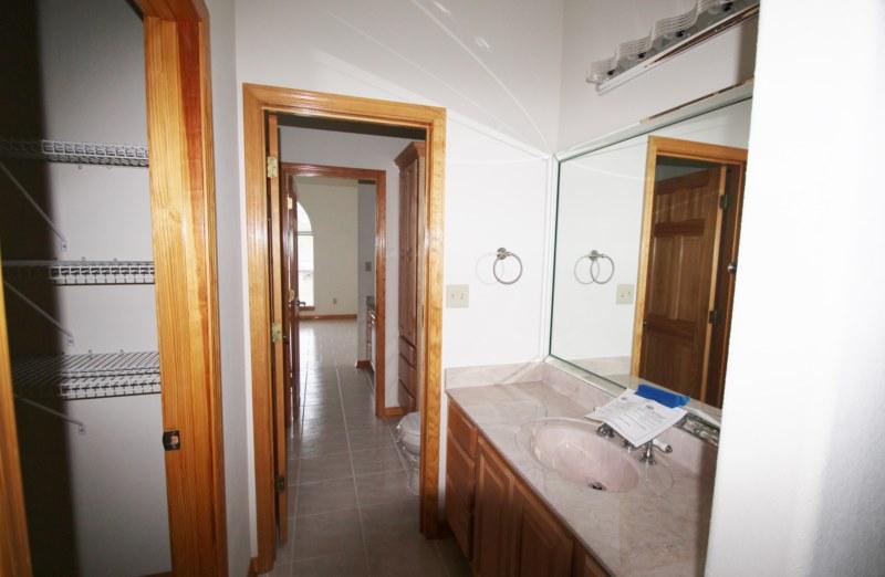 COUNTRY CLUB ESTATES PH 2 - Residential