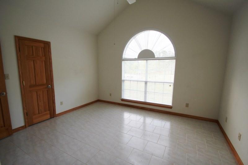 COUNTRY CLUB ESTATES PH 2 - Residential