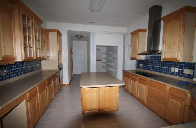 COUNTRY CLUB ESTATES PH 2 - Residential