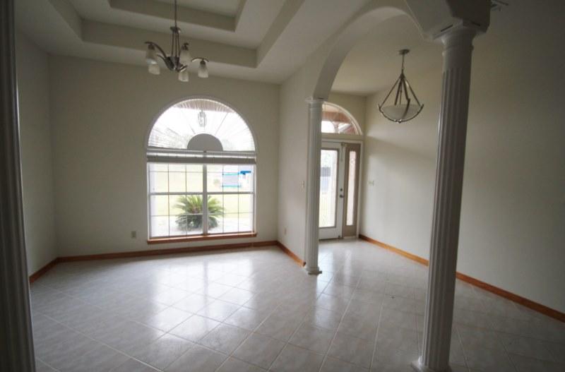 COUNTRY CLUB ESTATES PH 2 - Residential