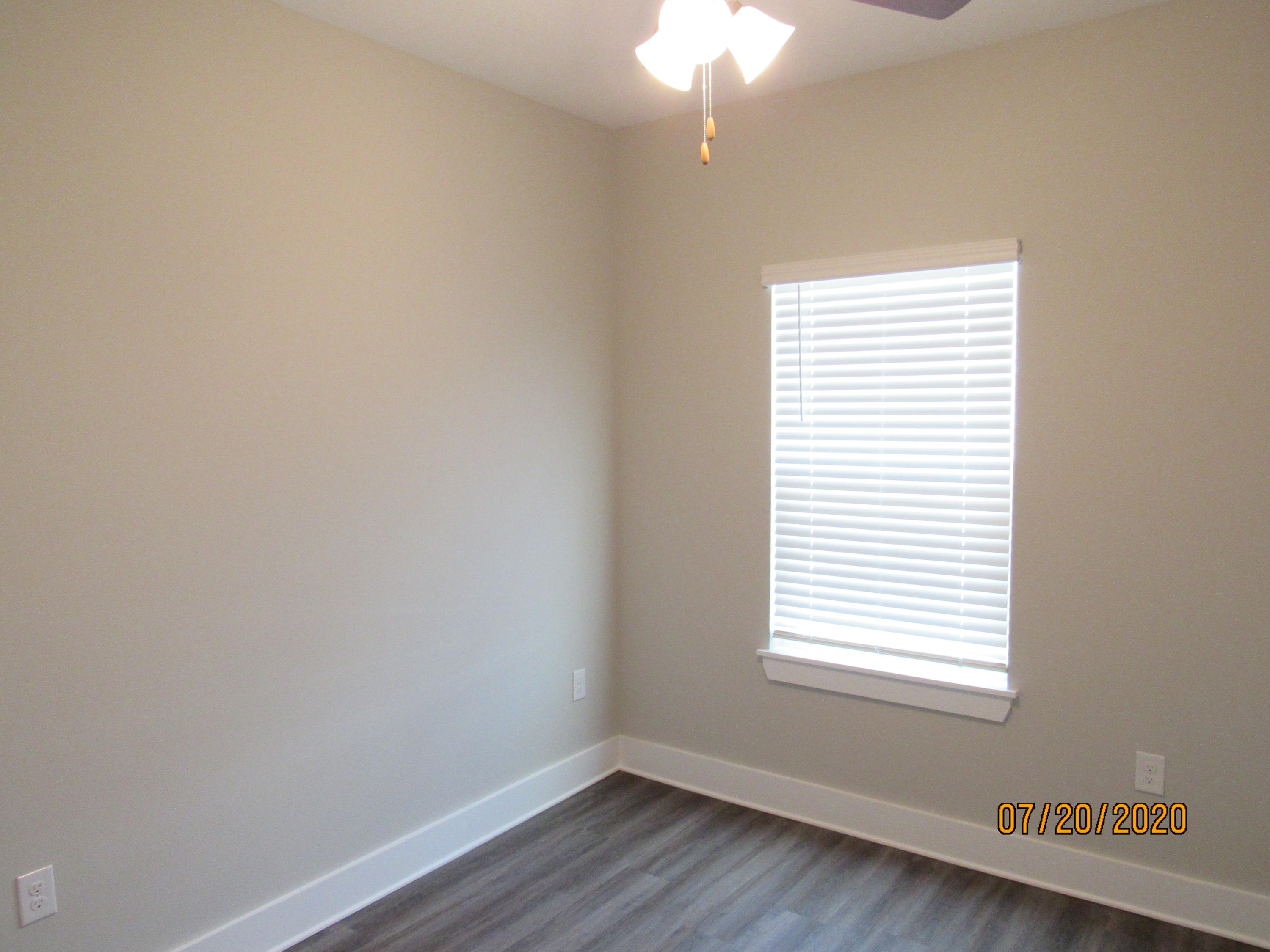 VERANDAS AT FREEPORT - Residential Lease