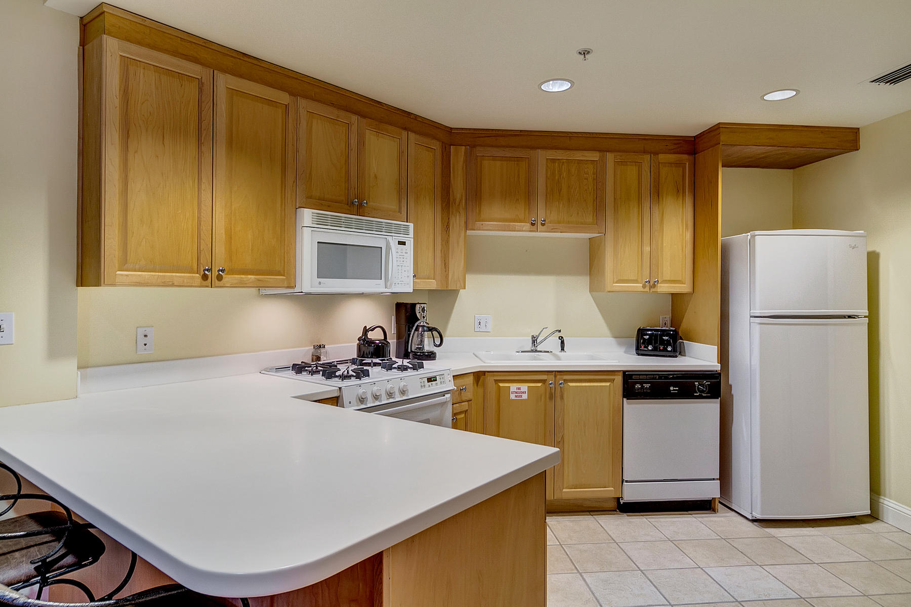 GRAND HARBOR - Residential Lease