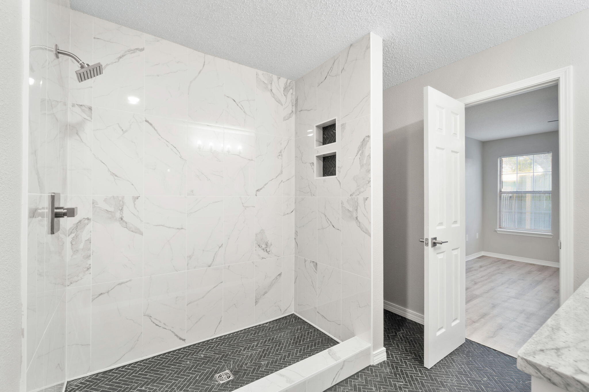 BROOKWOOD ESTATES - Residential