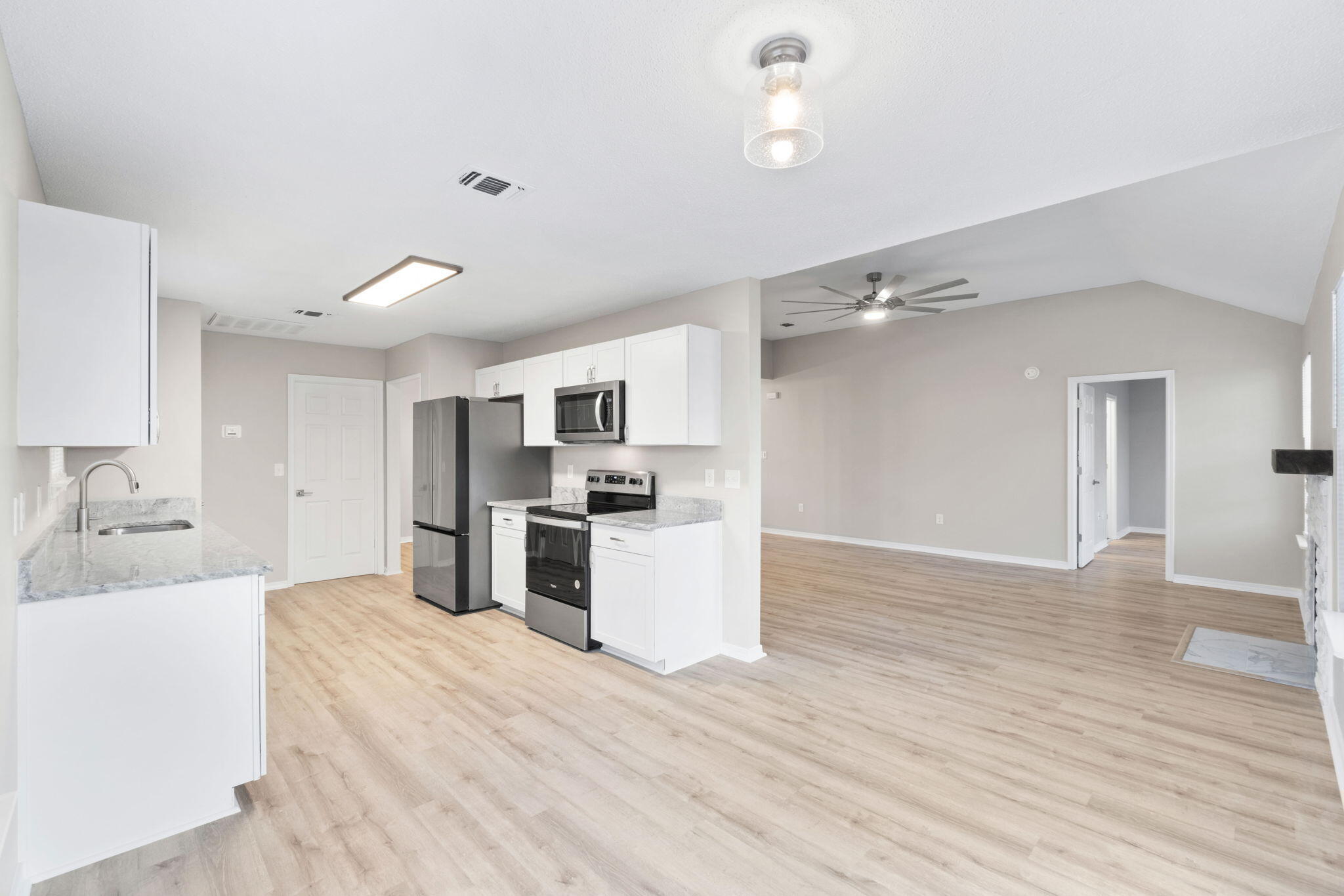 BROOKWOOD ESTATES - Residential