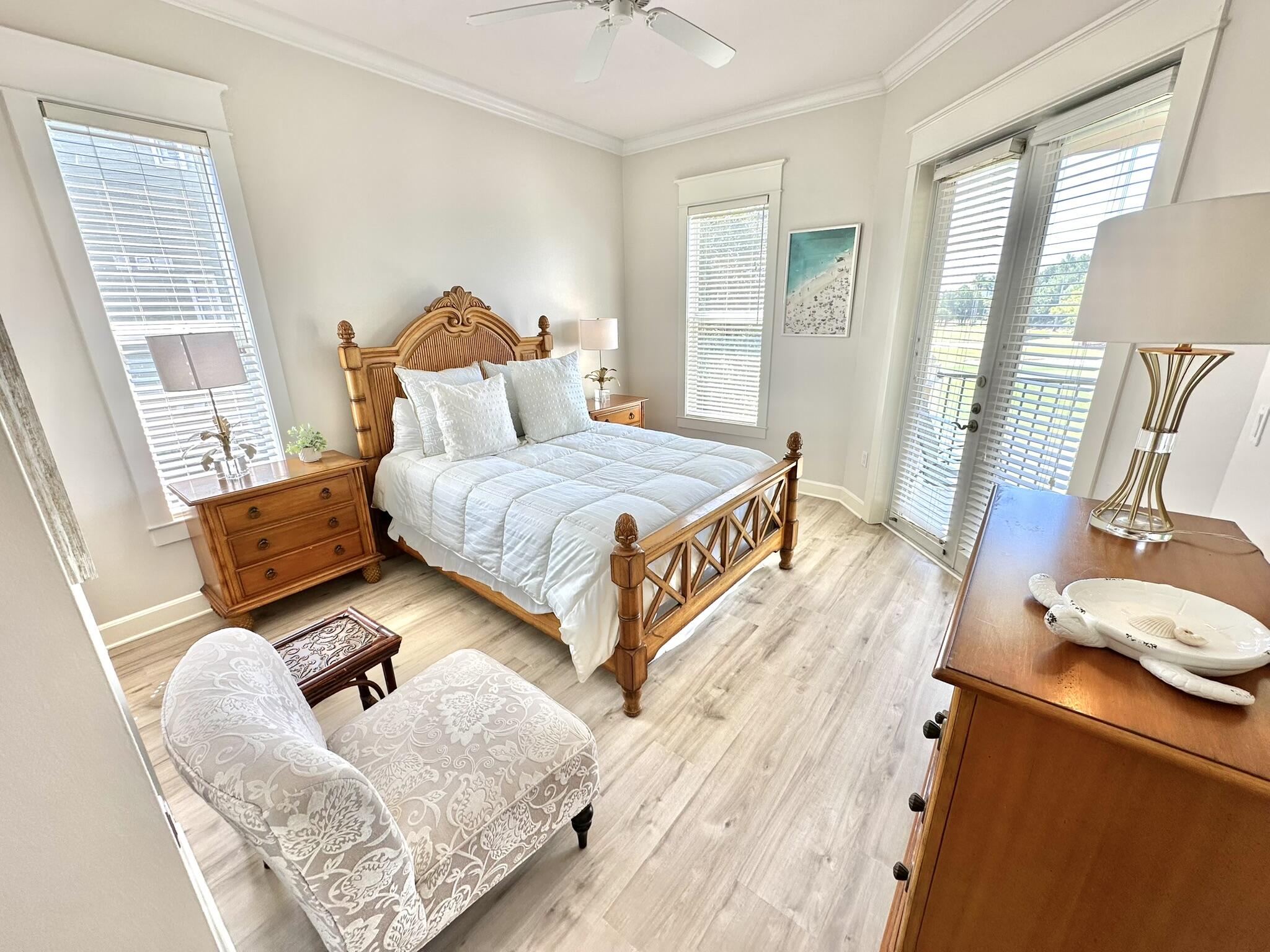 PINE RIDGE VILLAS - Residential