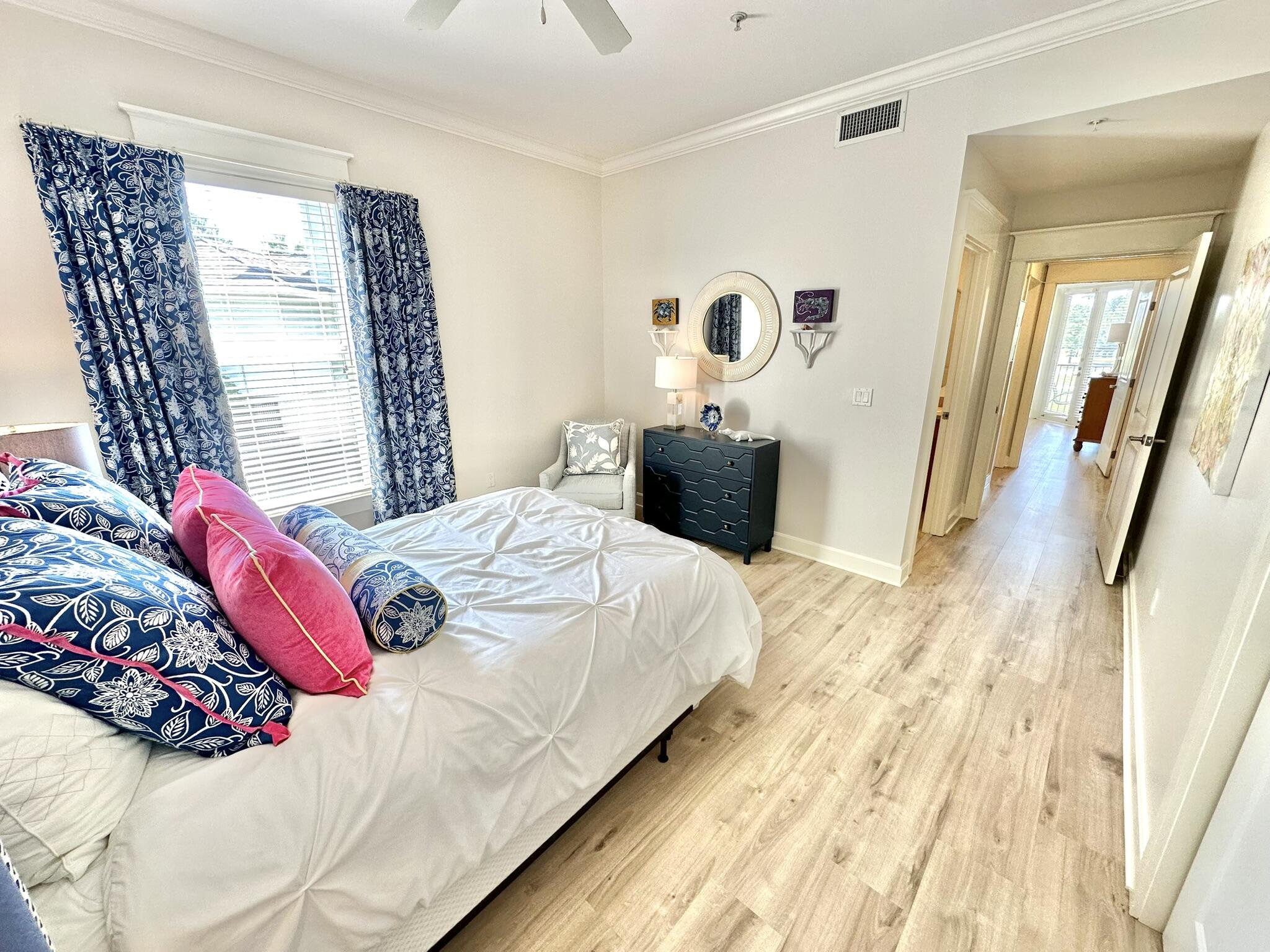 PINE RIDGE VILLAS - Residential