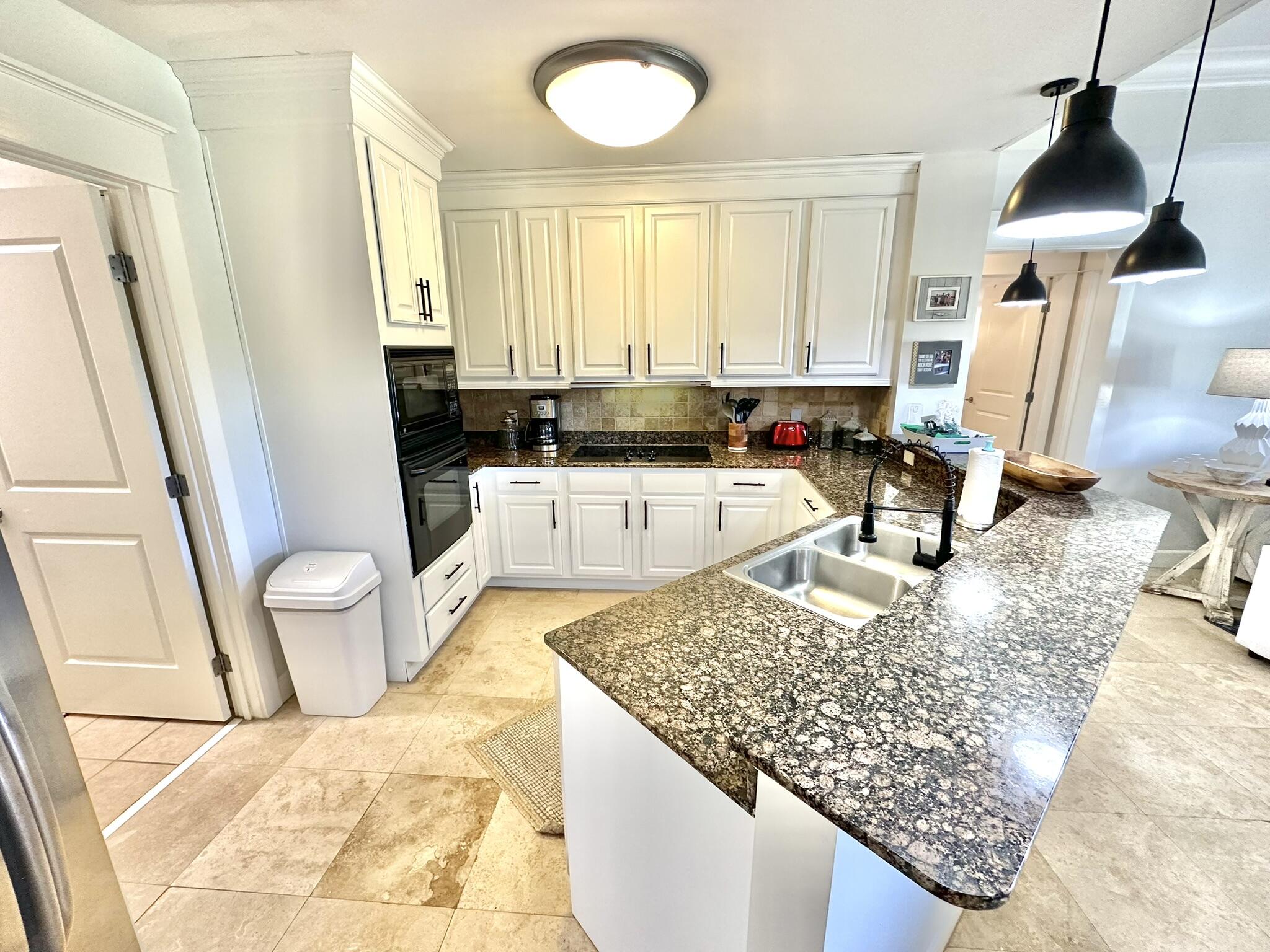 PINE RIDGE VILLAS - Residential
