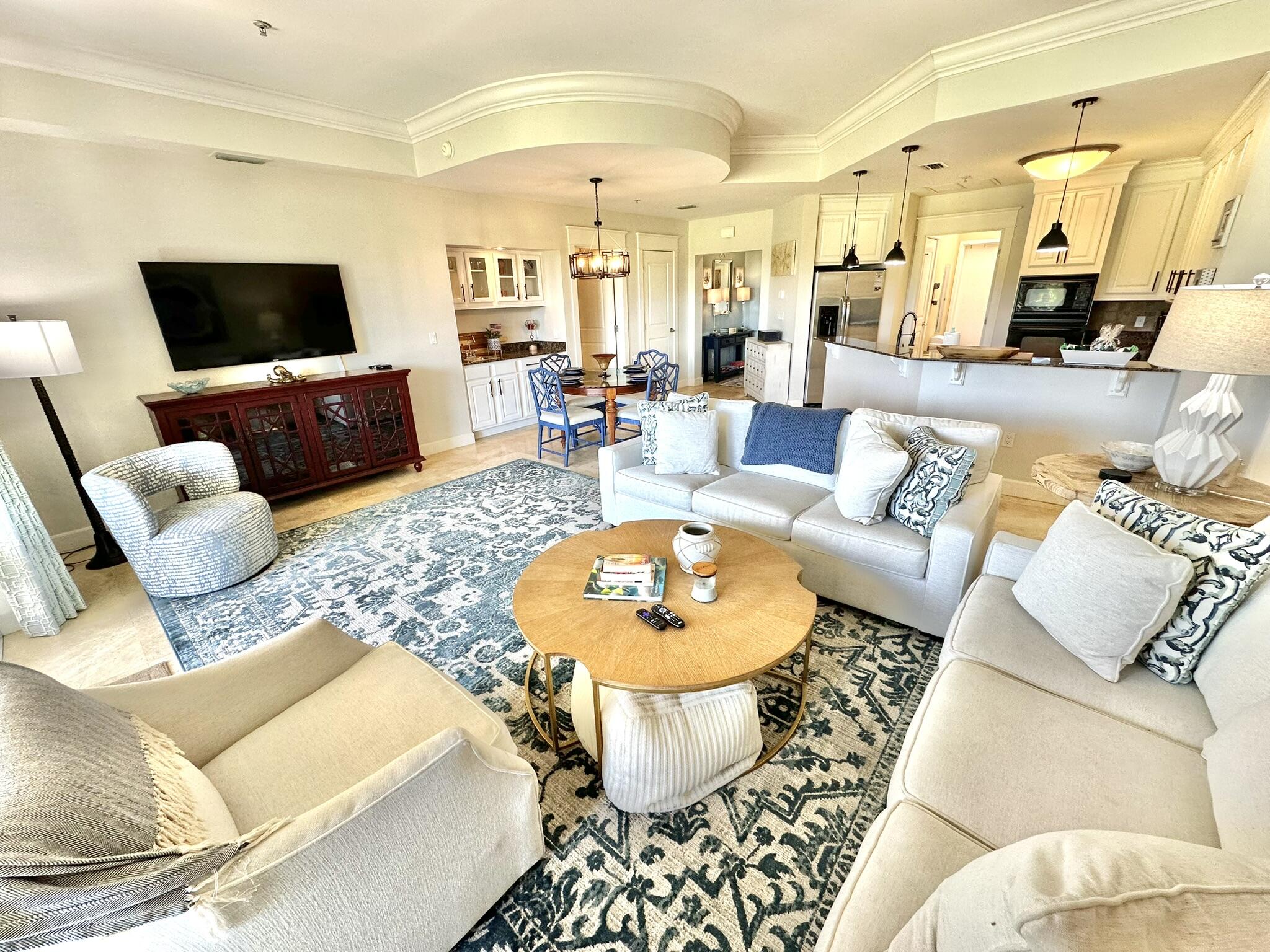 PINE RIDGE VILLAS - Residential