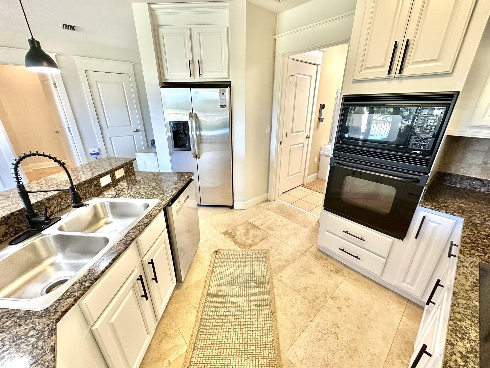 PINE RIDGE VILLAS - Residential
