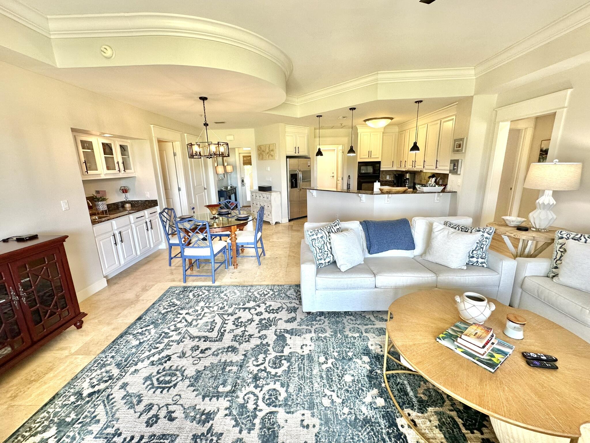PINE RIDGE VILLAS - Residential