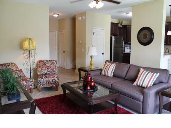 ANNABELLA'S TOWNHOMES - Residential