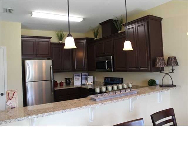 ANNABELLA'S TOWNHOMES - Residential