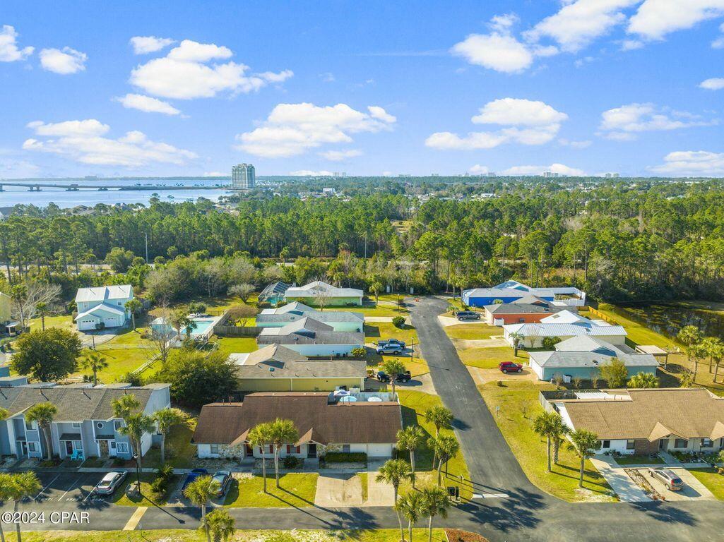 HARBOUR TOWNE - Residential