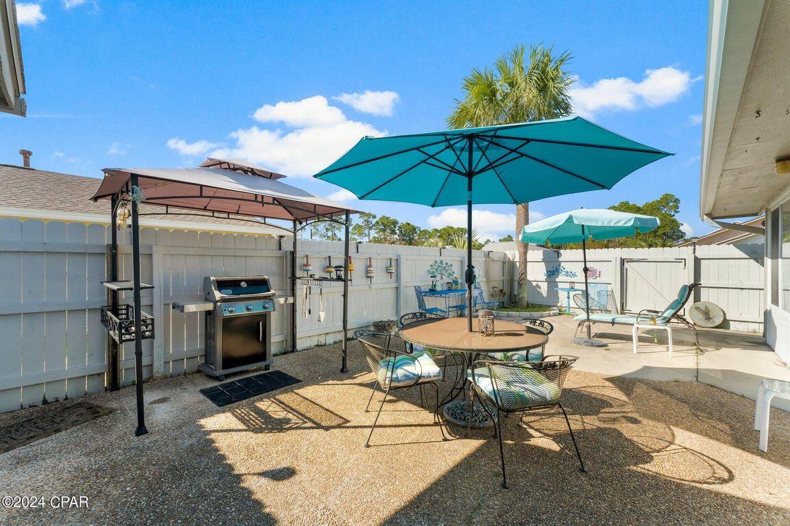 HARBOUR TOWNE - Residential