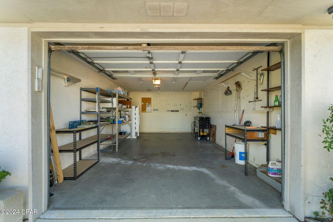 HARBOUR TOWNE - Residential