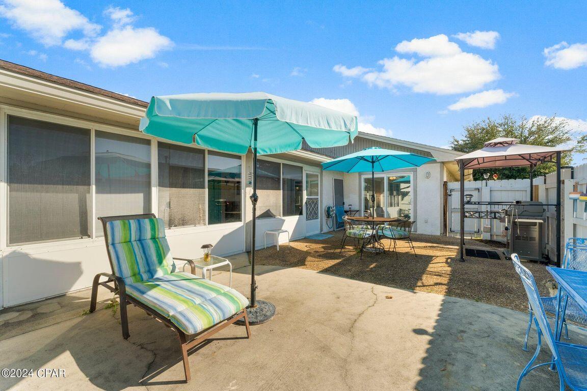 HARBOUR TOWNE - Residential