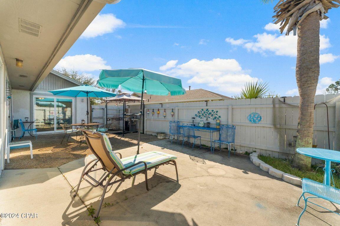 HARBOUR TOWNE - Residential