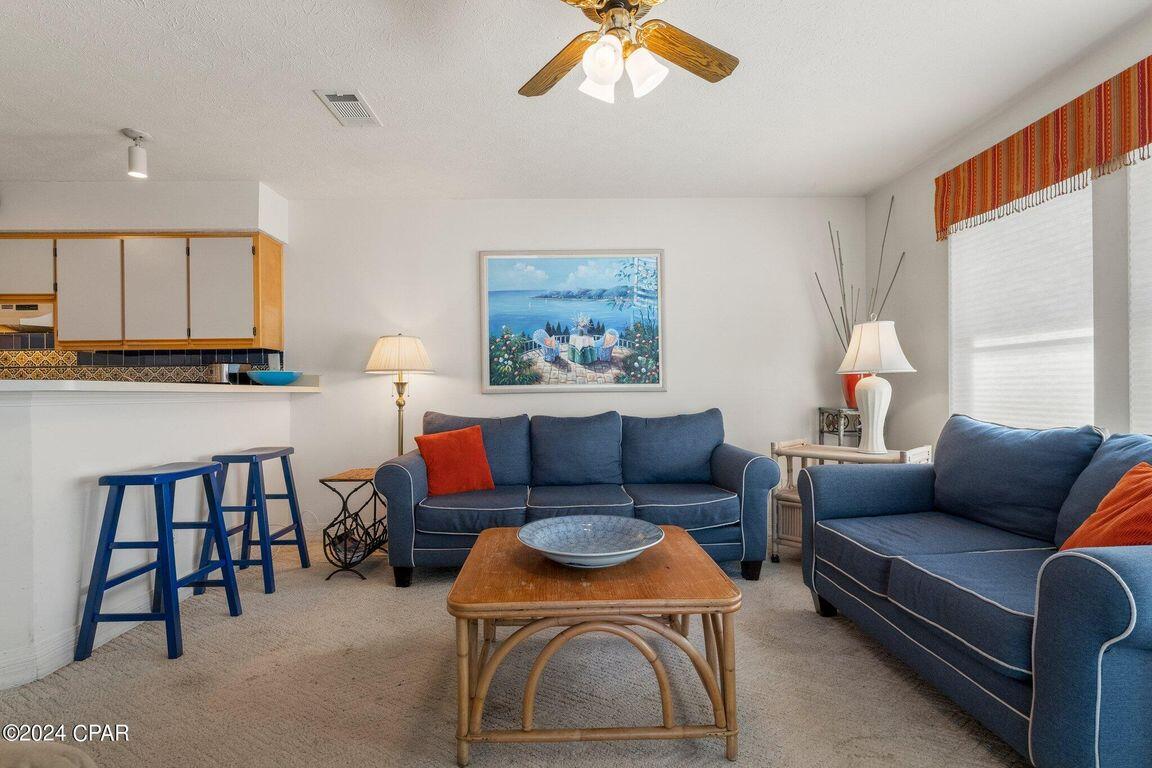 HARBOUR TOWNE - Residential