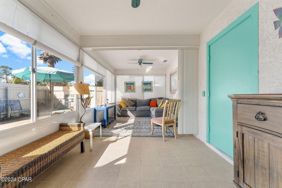 HARBOUR TOWNE - Residential