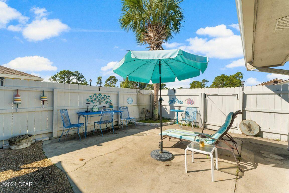 HARBOUR TOWNE - Residential