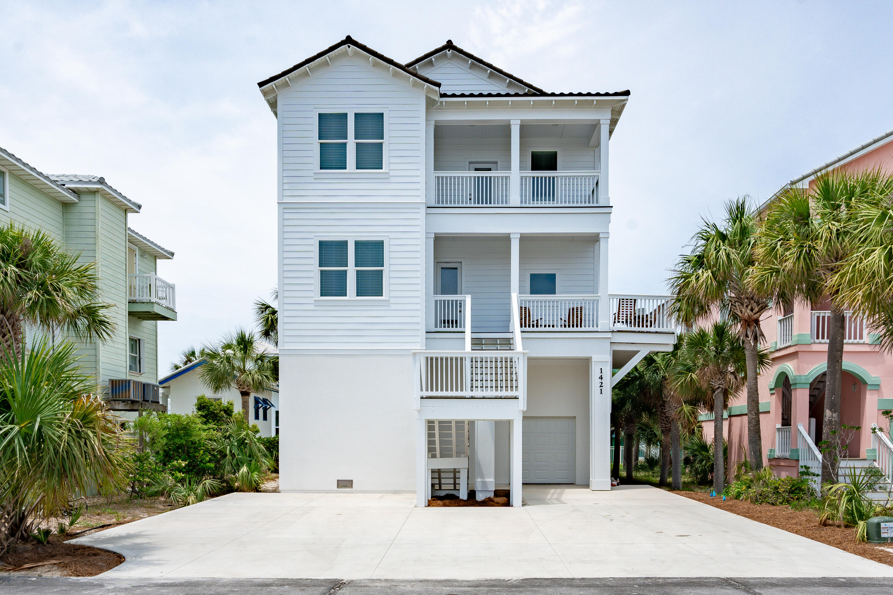 VILLAGE AT NAVARRE - Residential