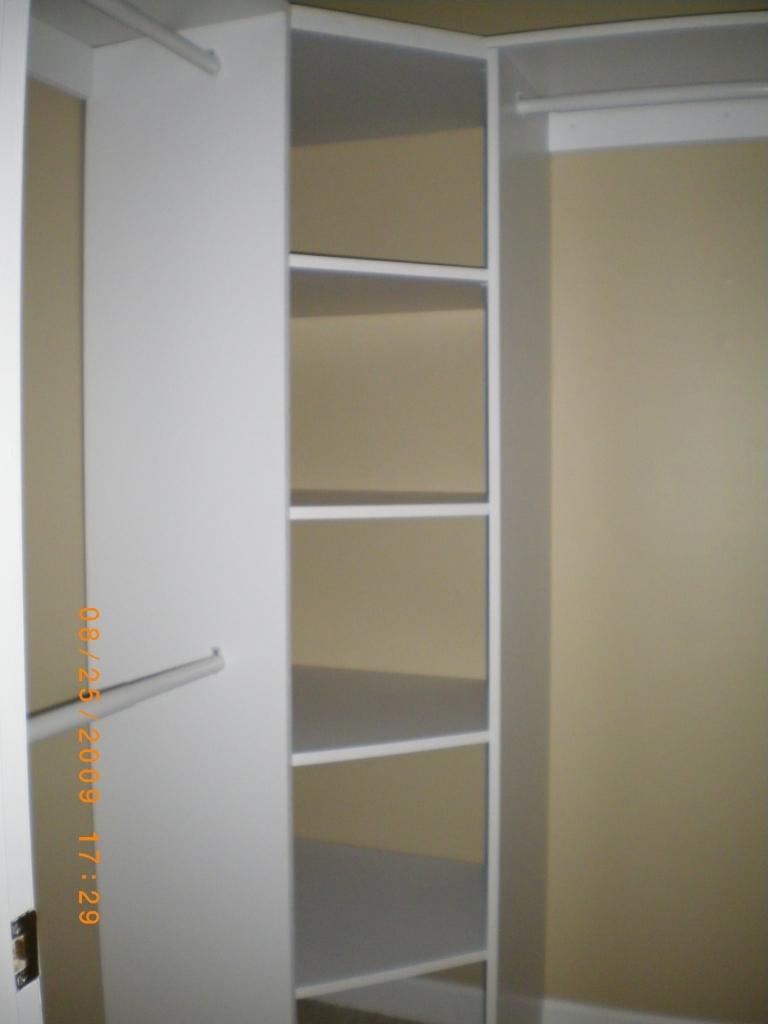 LAKESIDE CONDO AT BLUEWATER BA - Residential