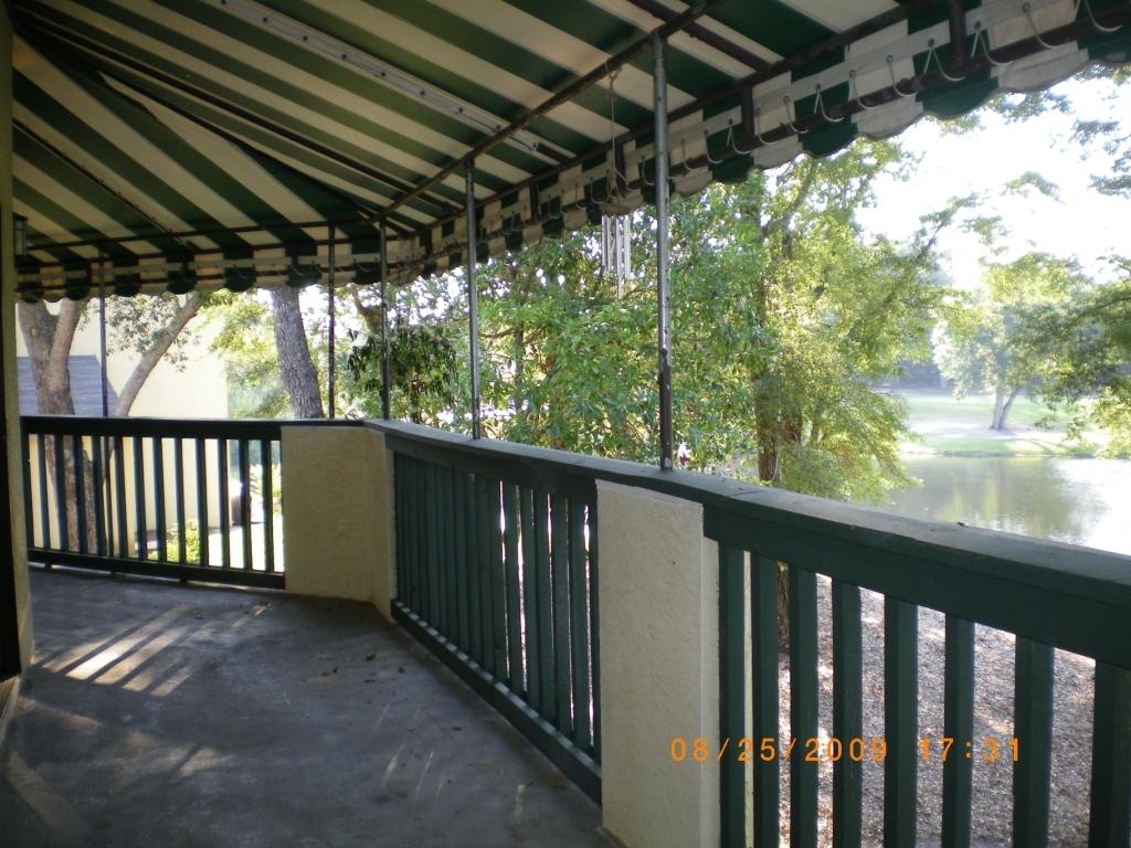 LAKESIDE CONDO AT BLUEWATER BA - Residential