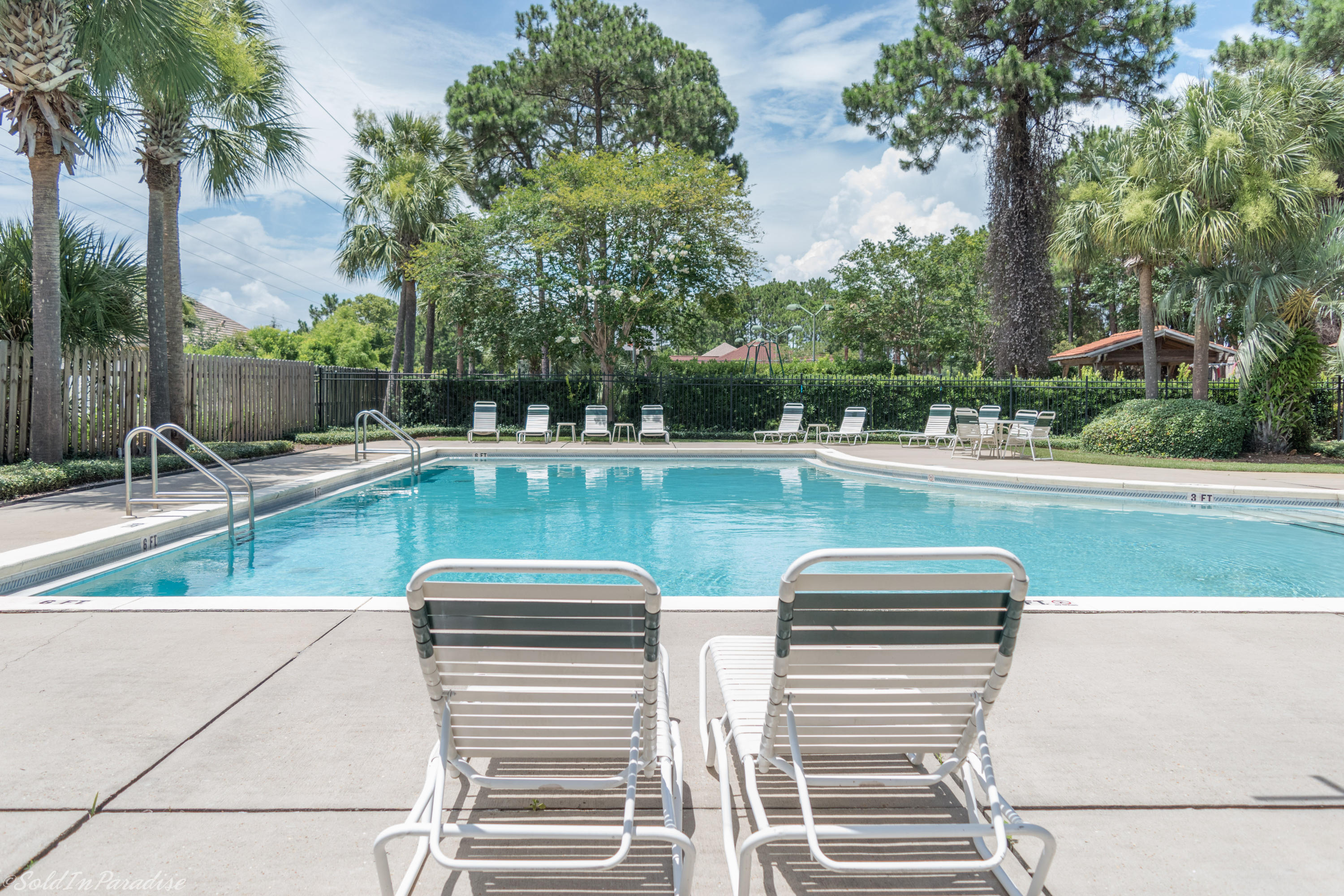 EMERALD LAKES PH 3 - Residential