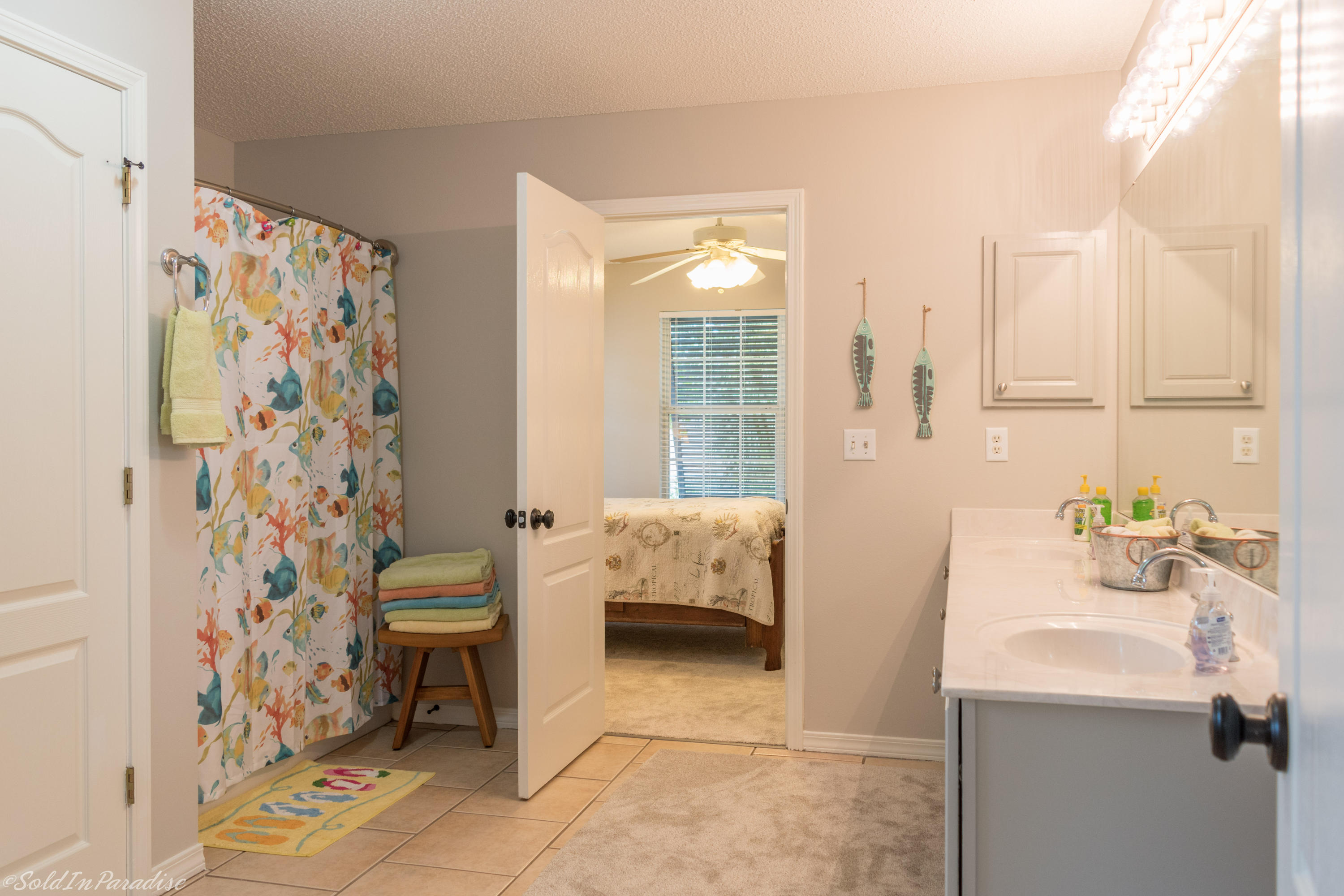 EMERALD LAKES PH 3 - Residential