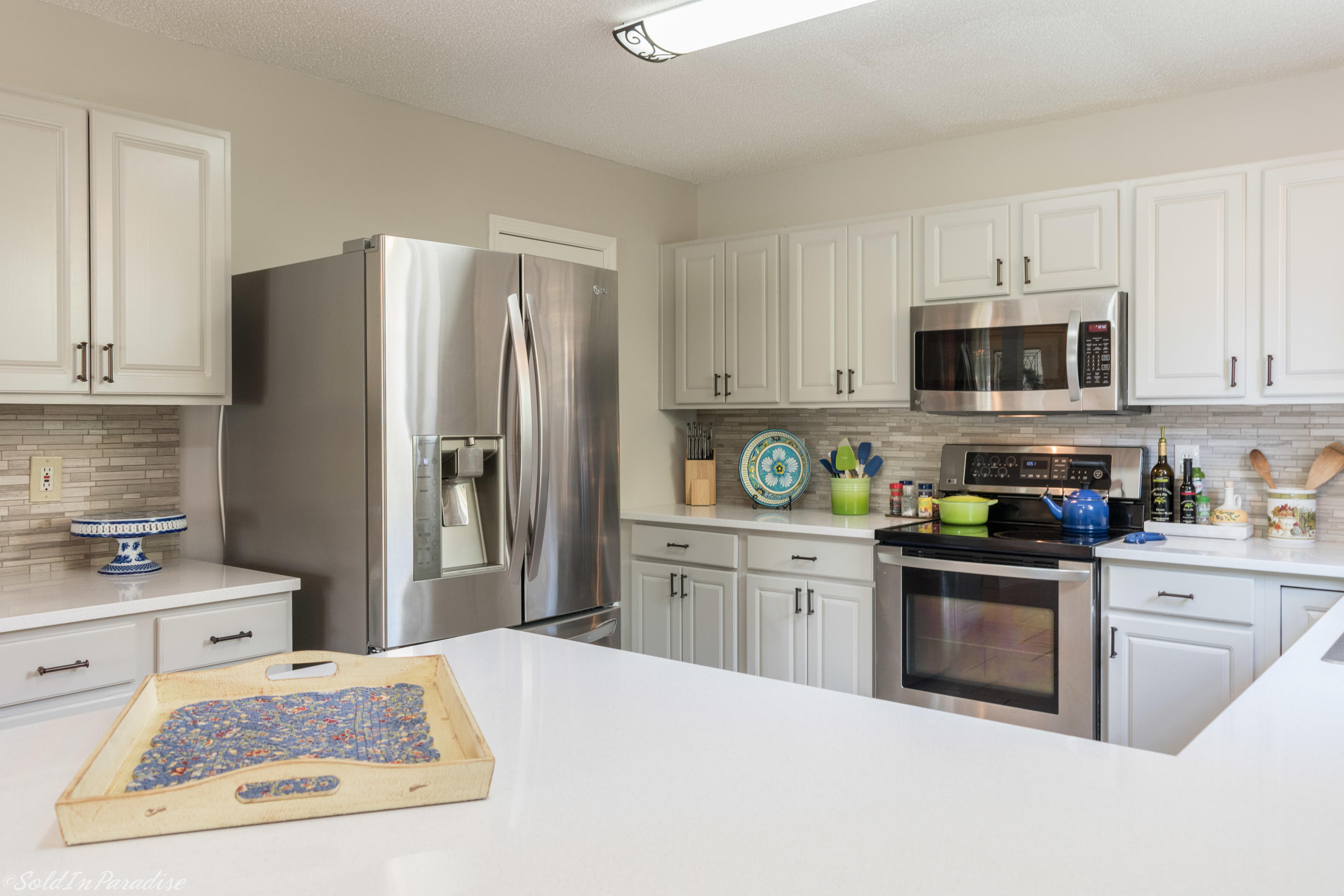 EMERALD LAKES PH 3 - Residential