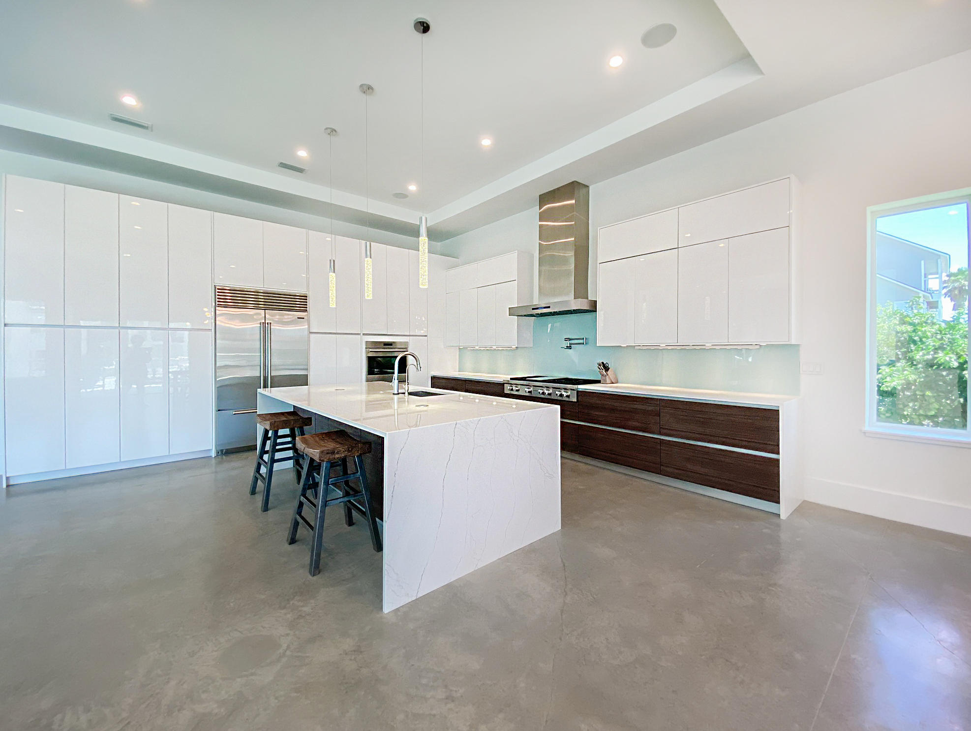 HOLIDAY ISLE - Residential