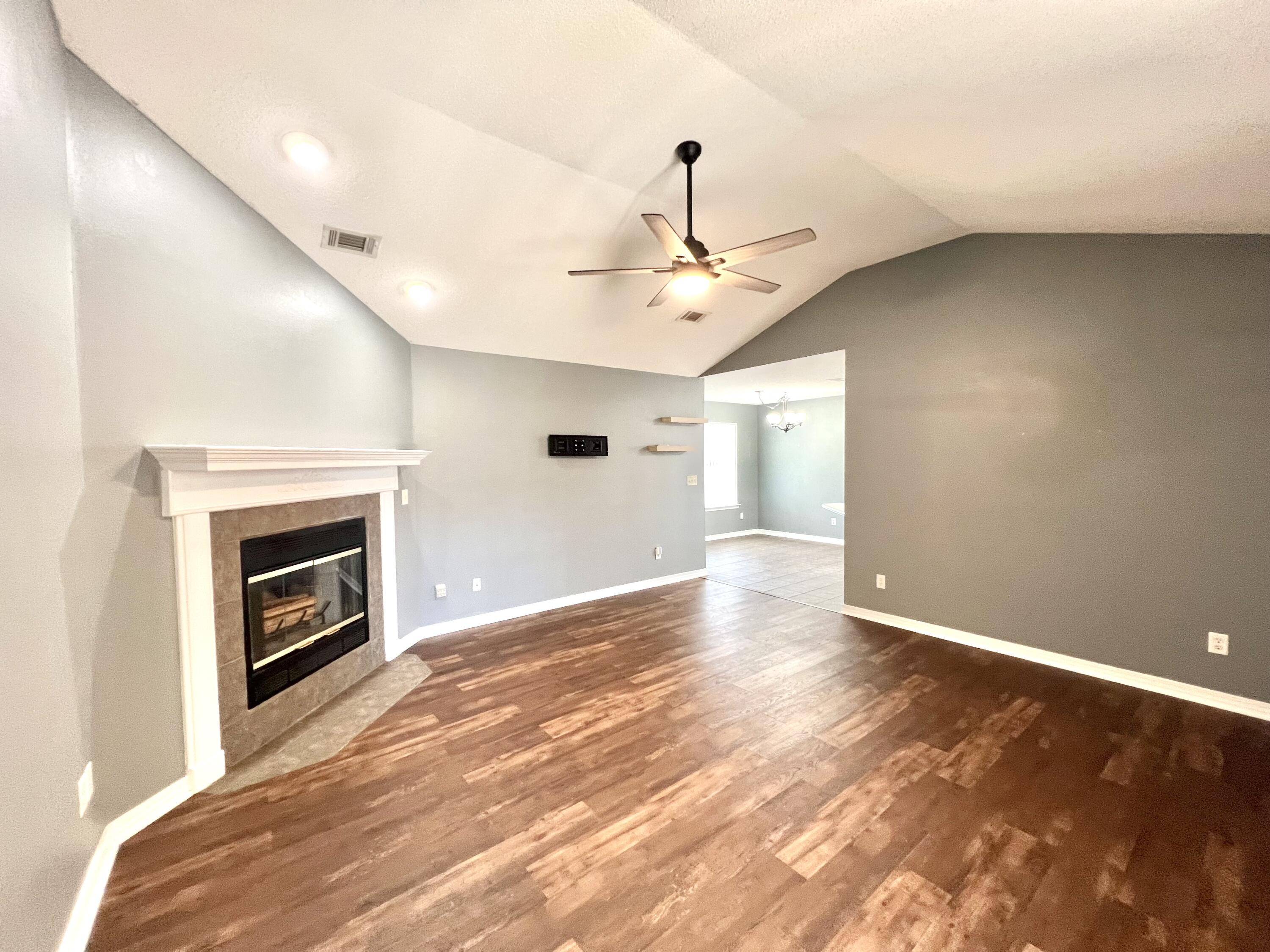 WATERFORD ESTATES S/D - Residential Lease