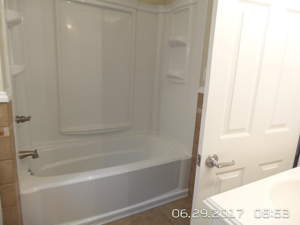 METES & BOUNDS - Residential Lease