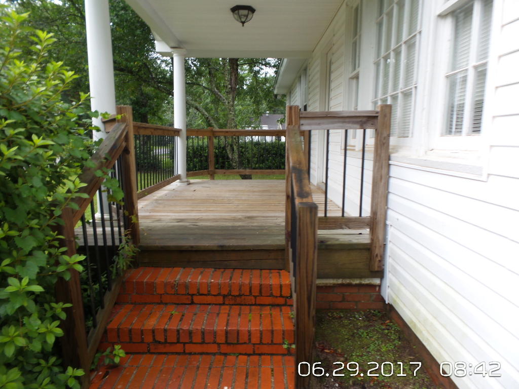 METES & BOUNDS - Residential Lease