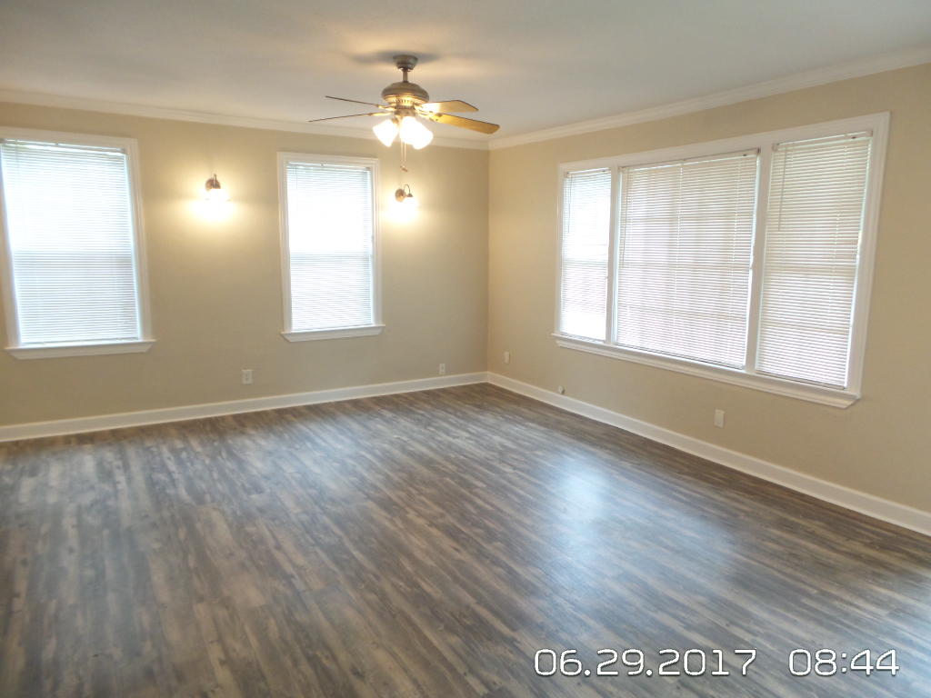 METES & BOUNDS - Residential Lease