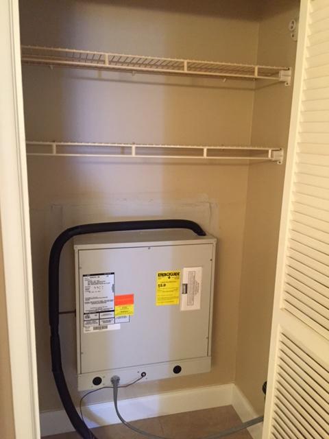 SHORELINE TOWERS 3 - Residential