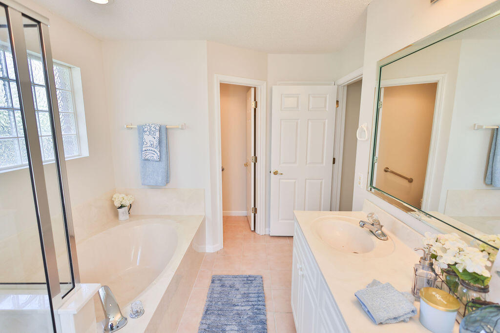 LAKEVIEW S/D - Residential