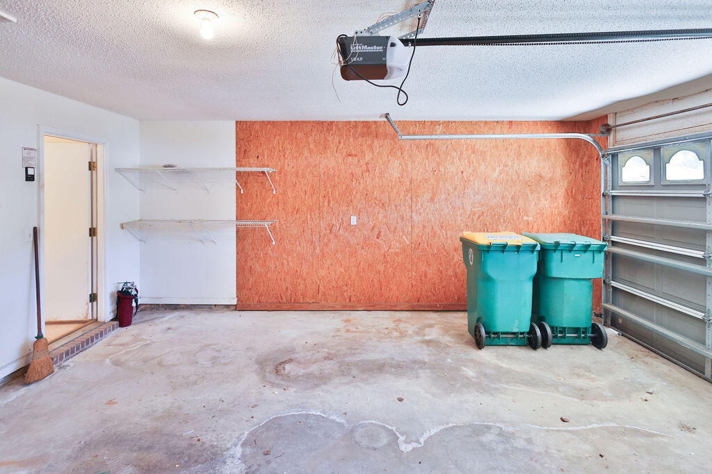 LAKEVIEW S/D - Residential