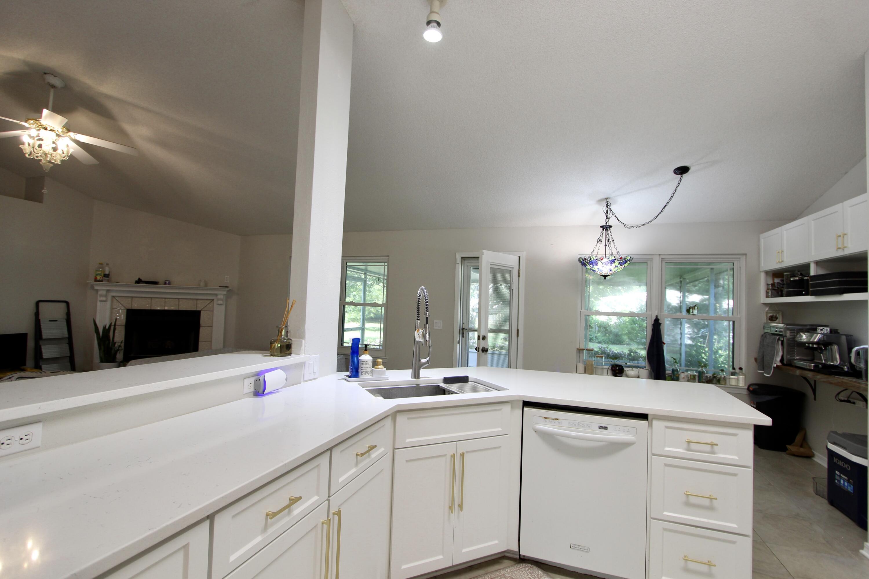 HOLLEY BY THE SEA - Residential Lease