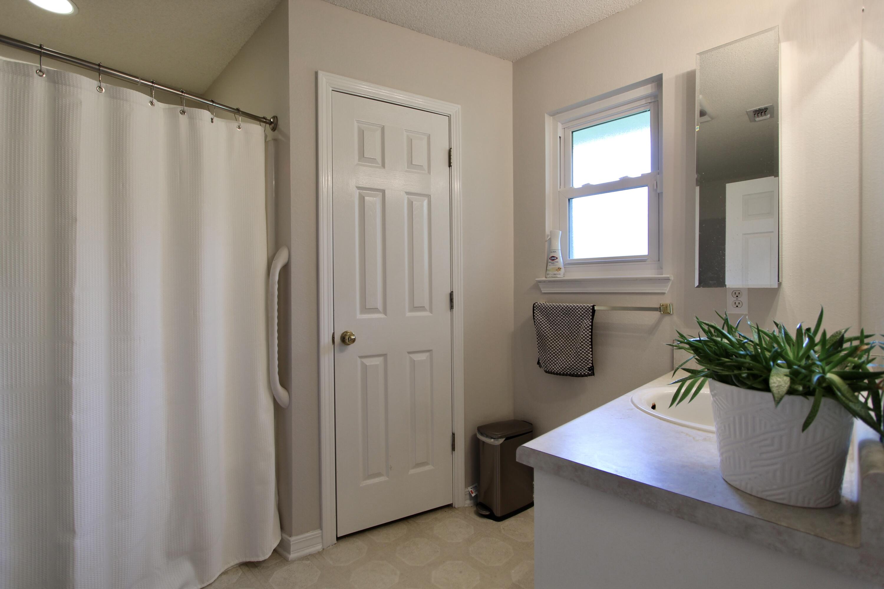 HOLLEY BY THE SEA - Residential Lease