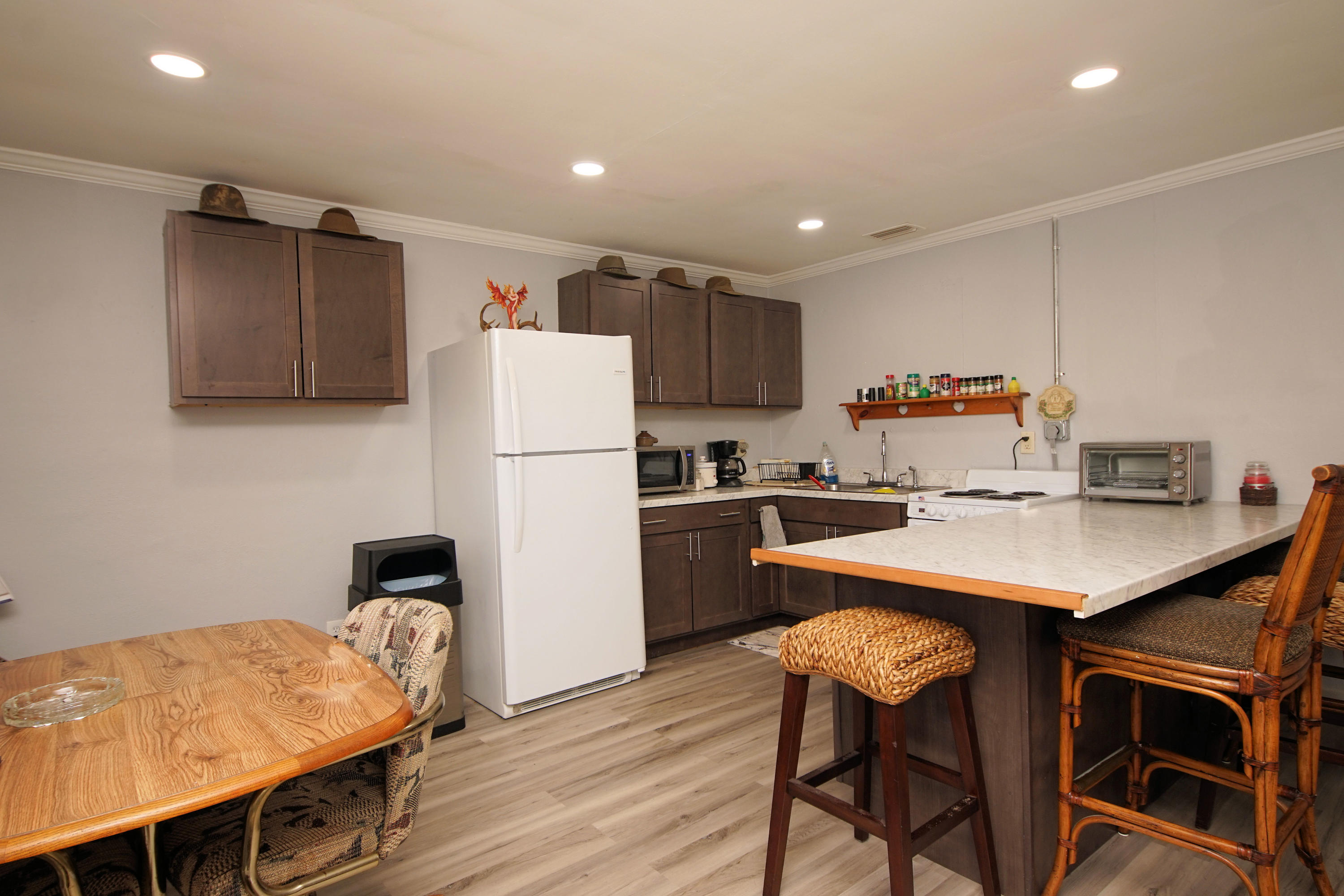 271302-Valp No of Tom's Bayou - Residential