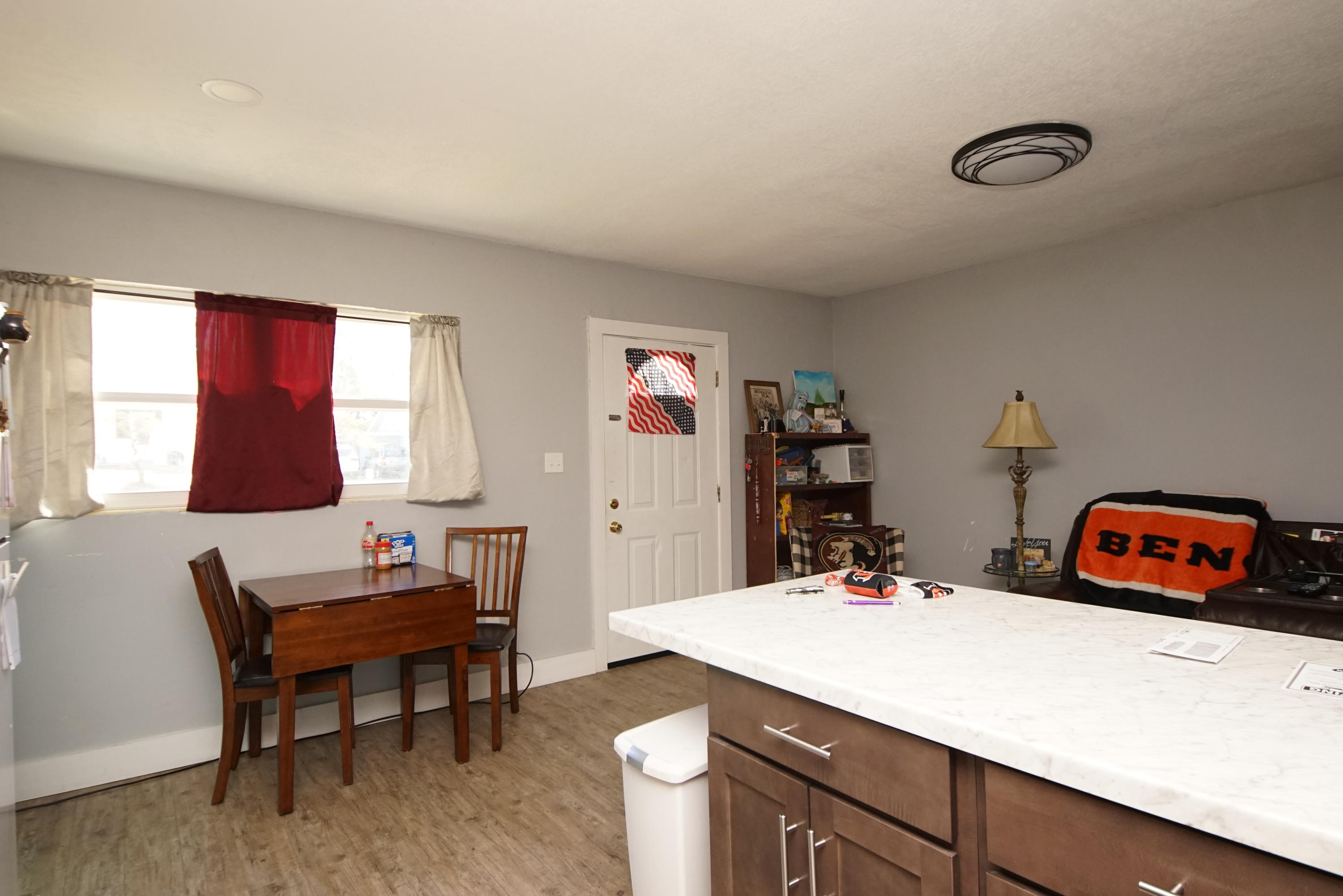 271302-Valp No of Tom's Bayou - Residential