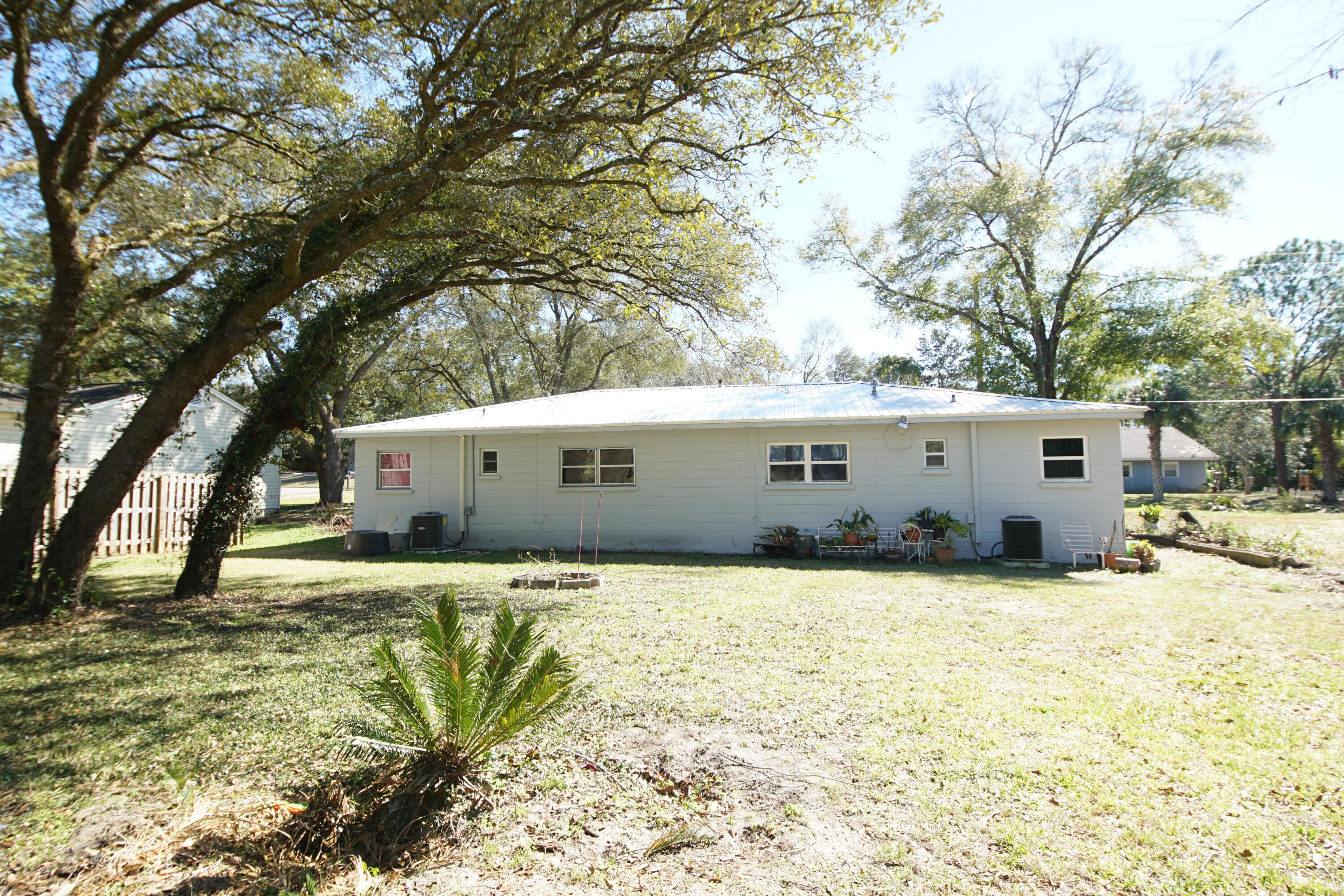 271302-Valp No of Tom's Bayou - Residential