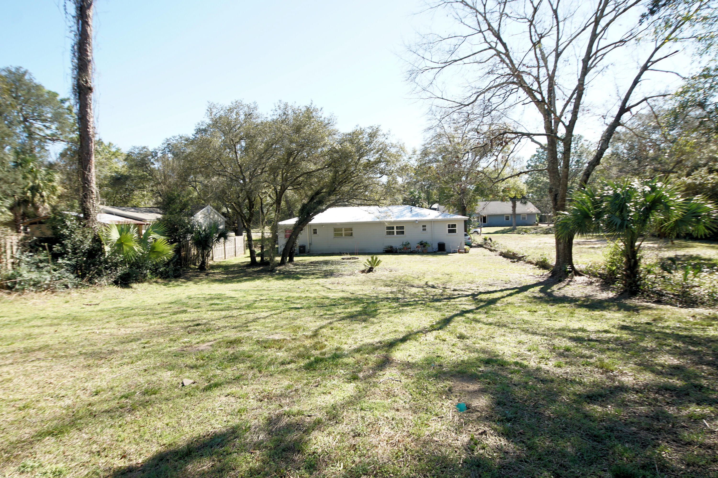 271302-Valp No of Tom's Bayou - Residential