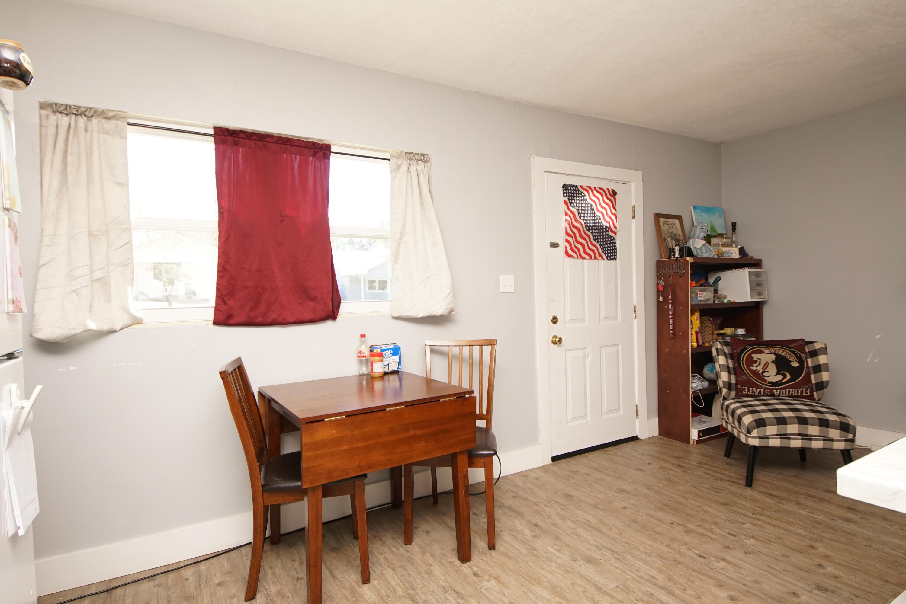 271302-Valp No of Tom's Bayou - Residential