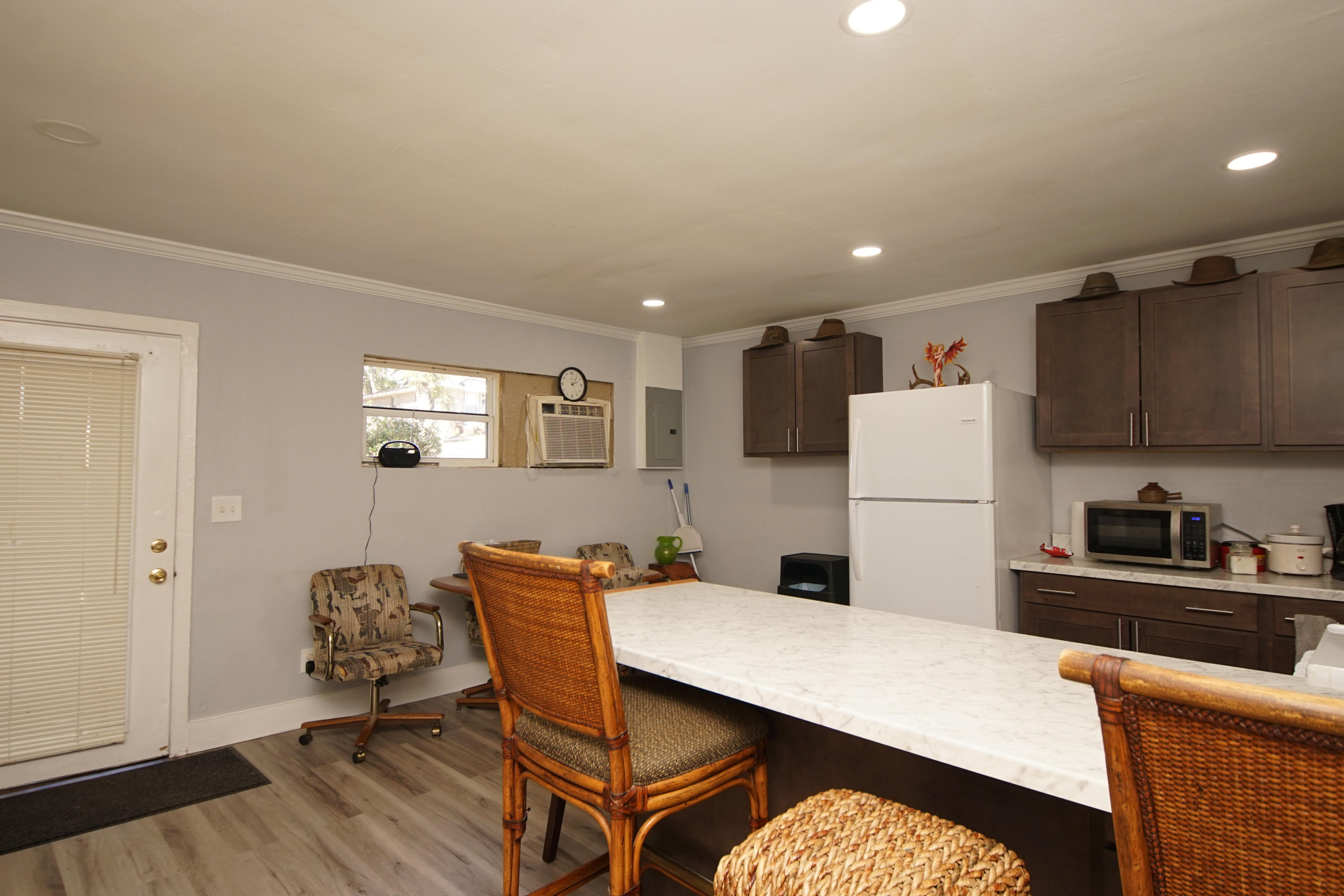 271302-Valp No of Tom's Bayou - Residential