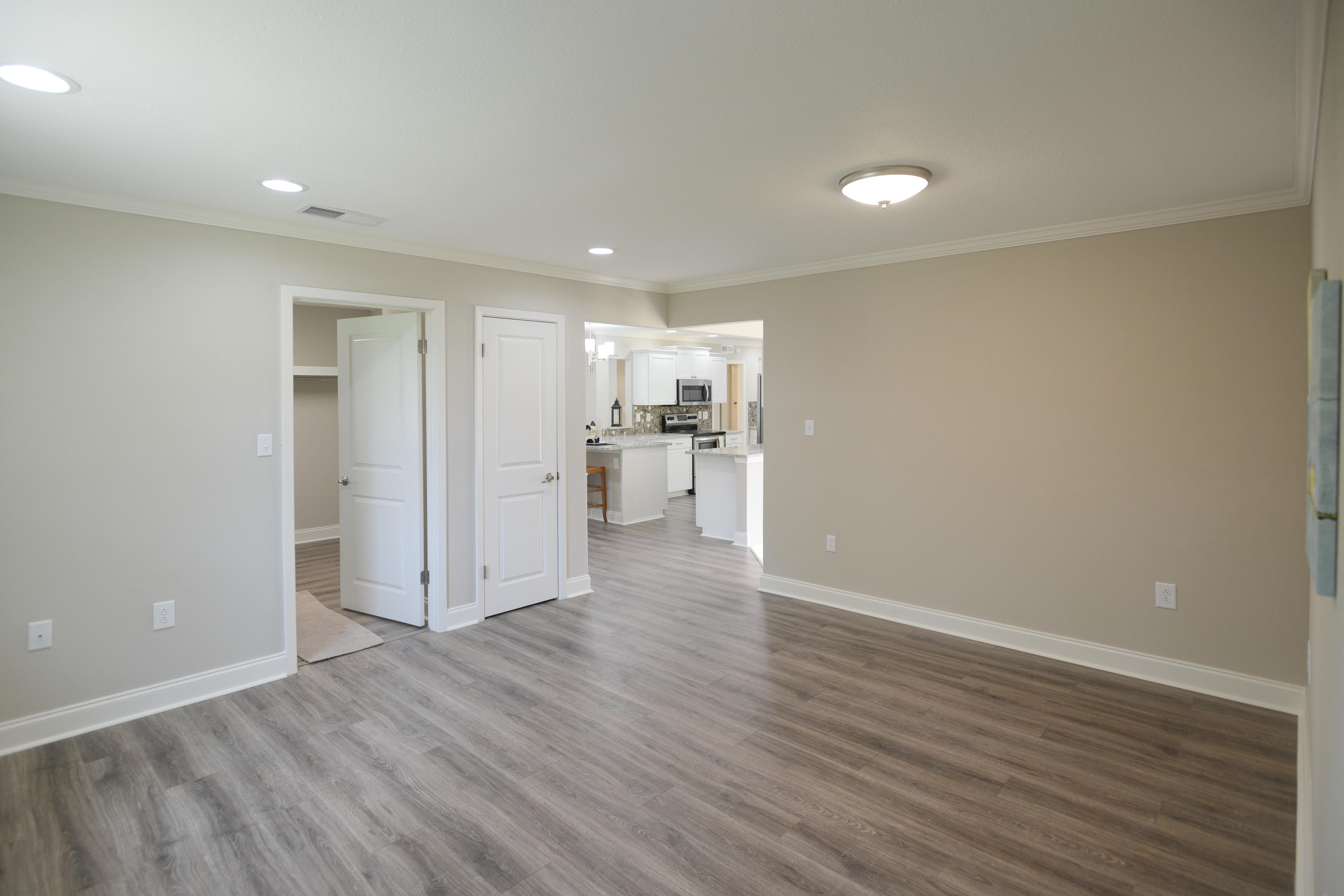 VICTORIA GARDENS 2 - Residential