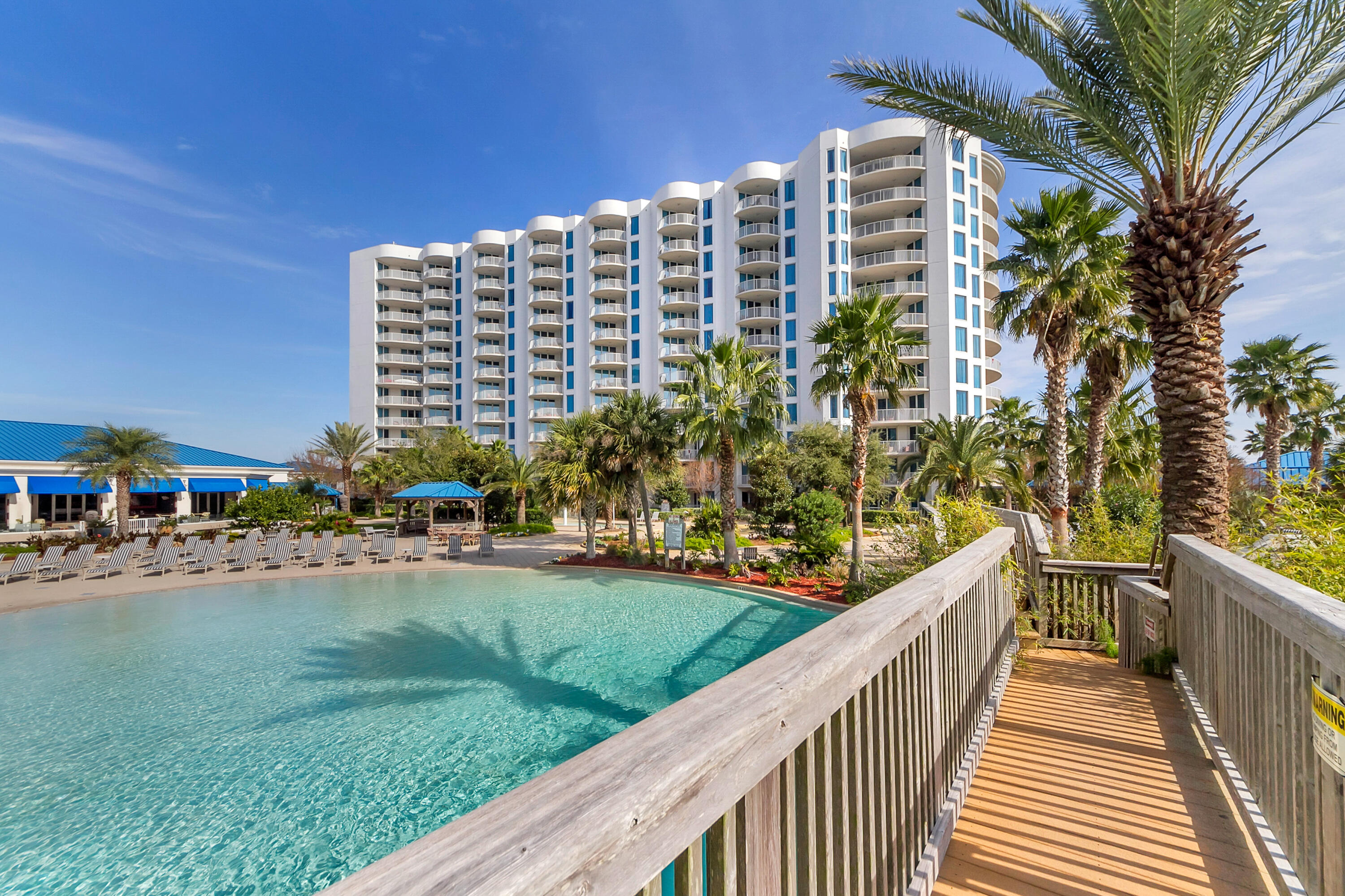 THE PALMS OF DESTIN - Residential